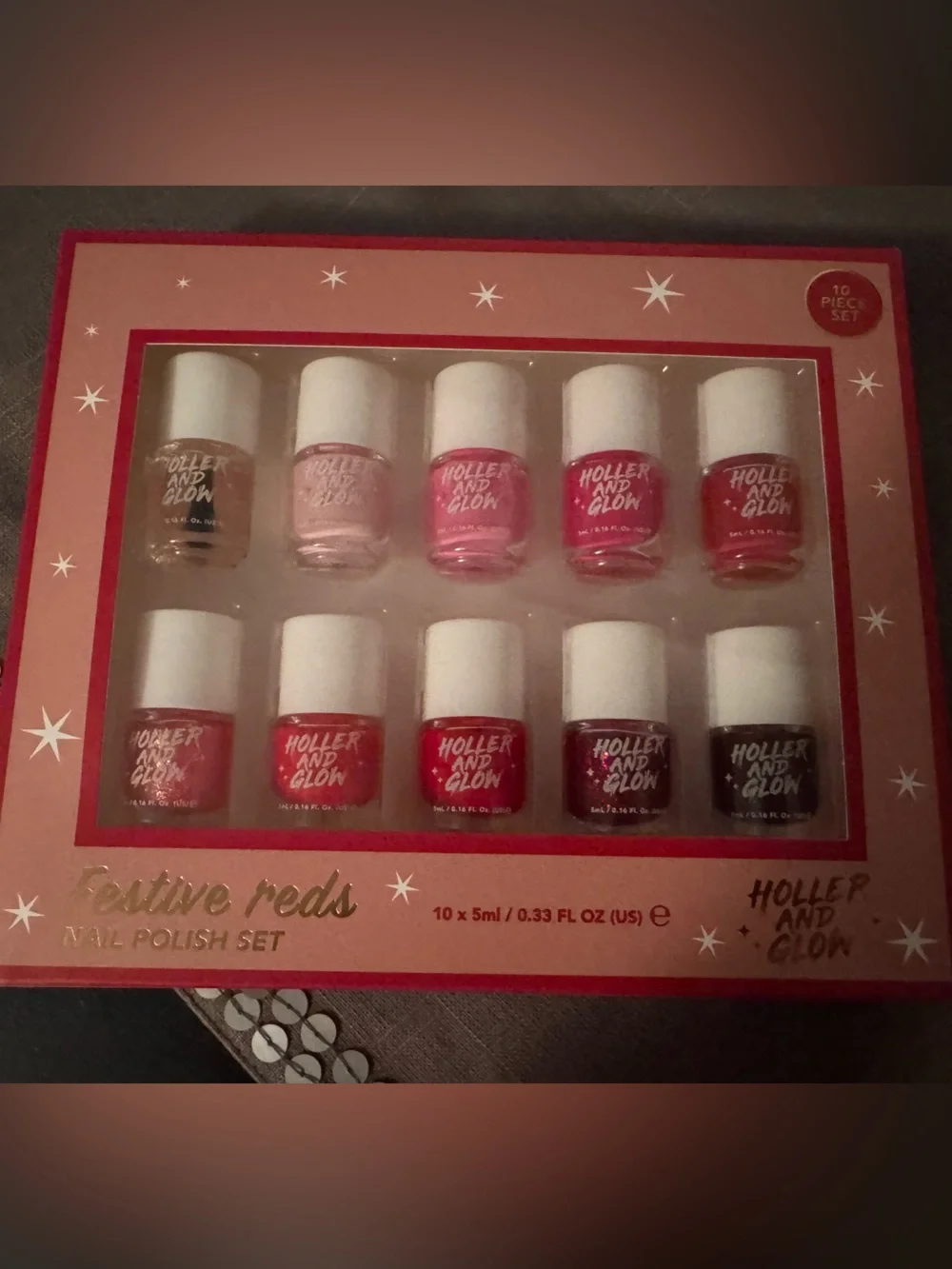 NWT Festive Reds Nail Polish Set - 10 Assorted Red & Pink Shades